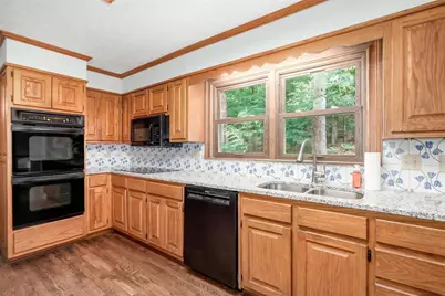 6088 Mill Stone Run, Tucker, GA 30087 - Photo 16
