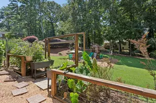 212 Simpson Dr NE, Kennesaw, GA 30144 - Photo 6