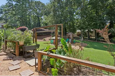 212 Simpson Drive NE, Kennesaw, GA 30144 - Photo 6