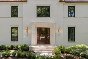 4095 Glen Devon Dr NW, Atlanta, GA 30327 - Photo 2