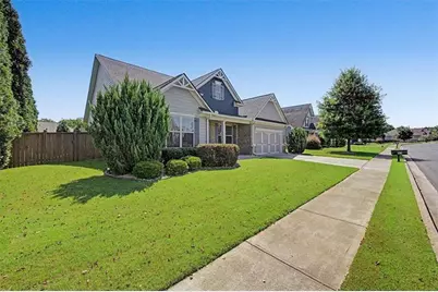 43 Stateley Oaks Drive SE, Cartersville, GA 30120 - Photo 2