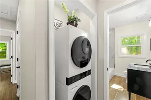 1340 Downs Dr SW, Atlanta, GA 30311 - Photo 22
