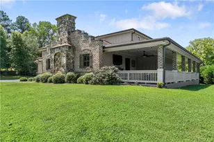4135 Leach Rd, Gainesville, GA 30506 - Photo 2