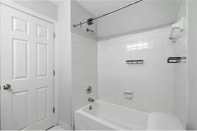 7500 Roswell Road #6, Sandy Springs, GA 30350 - Photo 20