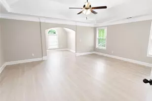 901 Channel Dr, Lawrenceville, GA 30046 - Photo 4
