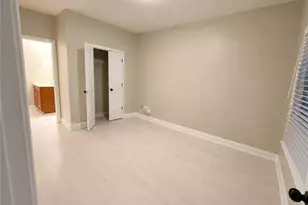 901 Channel Dr, Lawrenceville, GA 30046 - Photo 8