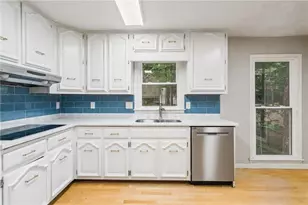 3601 Miller Farms Ln, Peachtree Corners, GA 30096 - Photo 12