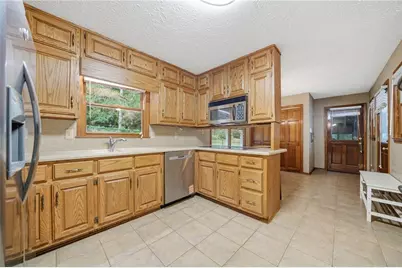2692 Abbey Ridge Road SW, Conyers, GA 30094 - Photo 8