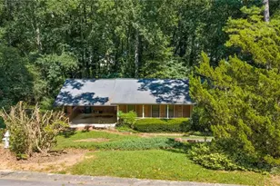 5813 O'Hara Dr SW, Stone Mountain, GA 30087 - Photo 48