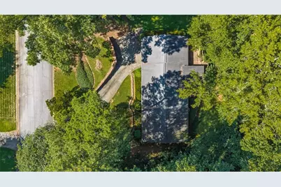 5813 Ohara Drive SW, Stone Mountain, GA 30087 - Photo 50