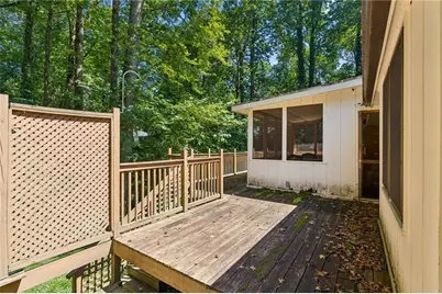 5813 Ohara Drive SW, Stone Mountain, GA 30087 - Photo 38