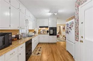 5813 O'Hara Dr SW, Stone Mountain, GA 30087 - Photo 14