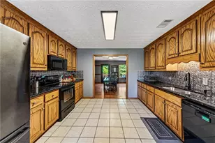 1218 Duncan Rd, Oxford, GA 30054 - Photo 8