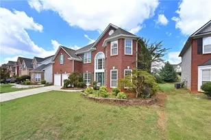 2745 Turning Leaf Dr, Lawrenceville, GA 30044 - Photo 4