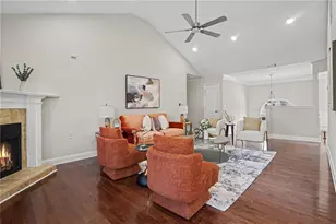 1131 Rose Terrace Cir, Loganville, GA 30052 - Photo 4