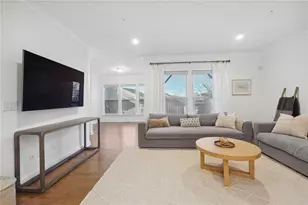 1029 Brandsford St NW, Atlanta, GA 30318 - Photo 10