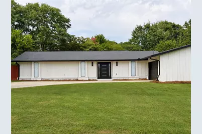 2294 SE Fairview Road SE, Conyers, GA 30013 - Photo 2