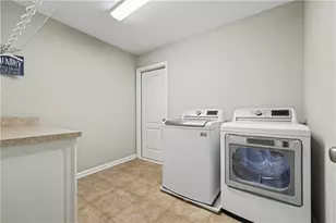 8415 Glen Lake Dr, Cumming, GA 30028 - Photo 46