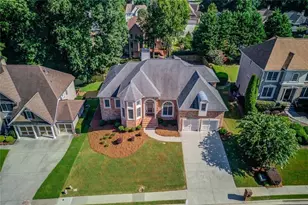 2640 Ivy Brook Ln NE, Buford, GA 30519 - Photo 2