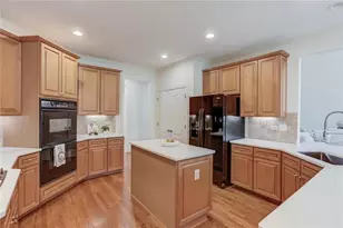 2640 Ivy Brook Ln NE, Buford, GA 30519 - Photo 18