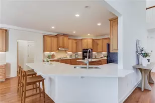 2640 Ivy Brook Ln NE, Buford, GA 30519 - Photo 14