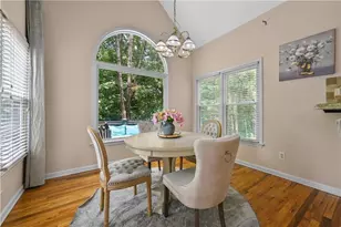 230 Ridge Bluff Ln, Suwanee, GA 30024 - Photo 14