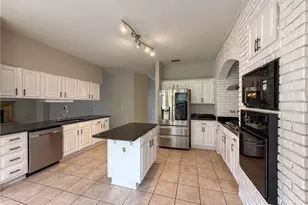 11295 Vedrines Dr, Johns Creek, GA 30022 - Photo 12