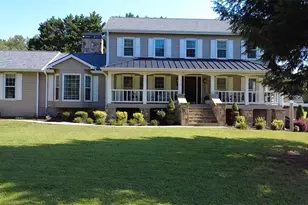 162 Hartfield Ln, Dallas, GA 30157 - Photo 1