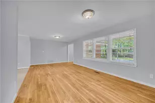 402 Woodland Rd, Monroe, GA 30655 - Photo 14