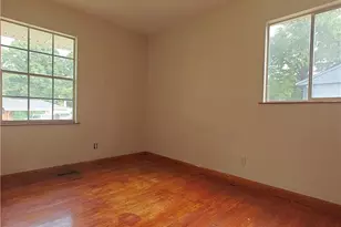 423 Alabama Ave, Warner Robins, GA 31093 - Photo 8