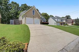 6014 W Rosie Ln SE, Mableton, GA 30126 - Photo 4