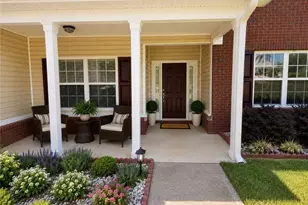 72 Wayne Meadows Ct, Douglasville, GA 30134 - Photo 2