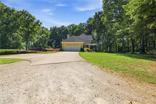 4829 Old Pendergrass Rd, Jefferson, GA 30549 - Photo 14