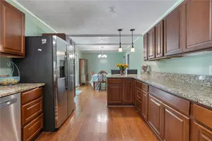 2064 Leatherleaf Ct SW, Marietta, GA 30008 - Photo 10