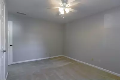 189 Holcomb Ferry Road, Roswell, GA 30076 - Photo 16