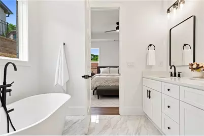 922 Artistry Way, Fairburn, GA 30213 - Photo 32
