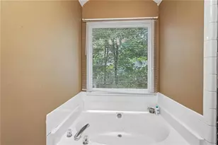 1050 McKendree Park Ln, Lawrenceville, GA 30043 - Photo 32