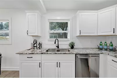 1110 Oak Knoll Terrace SE, Atlanta, GA 30315 - Photo 12