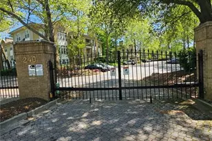 240 Renaissance Pkwy NE, Atlanta, GA 30308 - Photo 40
