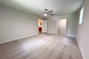 3704 Meadowview Dr, Lithia Springs, GA 30122 - Photo 4