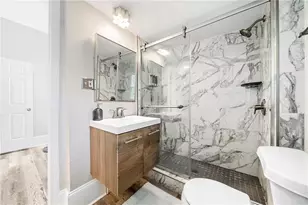1099 Center St NW, Atlanta, GA 30318 - Photo 10