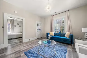 1099 Center St NW, Atlanta, GA 30318 - Photo 4