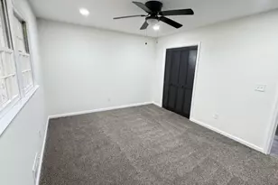 5698 Crestwood Dr, Stone Mountain, GA 30087 - Photo 18