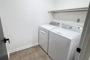 5698 Crestwood Dr, Stone Mountain, GA 30087 - Photo 28