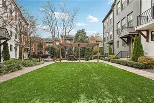 193 Chestnut Cir, Atlanta, GA 30342 - Photo 44