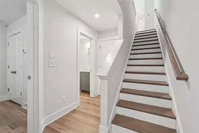 193 Chestnut Circle #38, Atlanta, GA 30342 - Photo 14