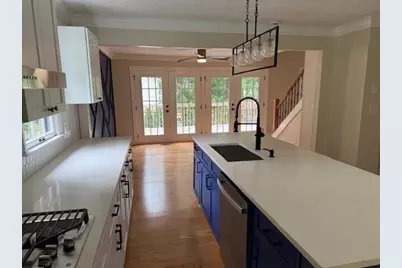 2552 Hunton Court NE, Marietta, GA 30068 - Photo 4