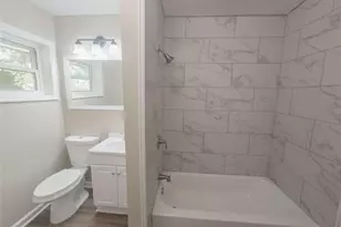 4390 Glenwood Pkwy, Decatur, GA 30032 - Photo 6