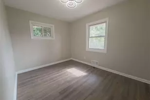 4390 Glenwood Pkwy, Decatur, GA 30032 - Photo 4