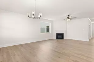 105 Lakeview Pt, Dallas, GA 30157 - Photo 18